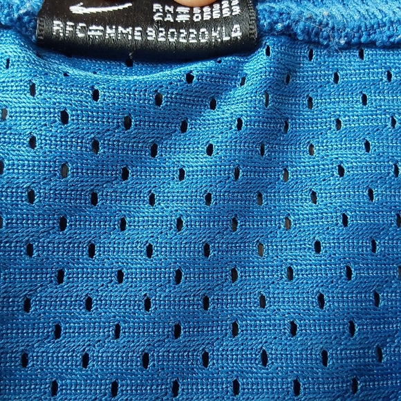 Vintage 90's Nike Iverson Jersey - Picture 6 of 6